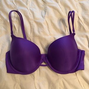 Victoria’s Secret Demi 34D